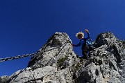 MONTE MAGNODENO e CRESTE DELLA GIUMENTA ad anello da Erve il 25 aprile 2016 - FOTOGALLERY